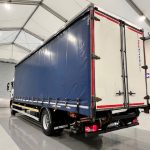 MAN TGM 18.250 4×2 Sleeper Cab Curtainsider - thumbnail