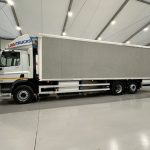 DAF CF 330 Rear Lift Day Cab Fridge Box - thumbnail