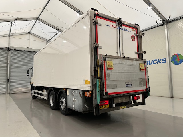 DAF CF 290 6×2 Rear Steer Fridge Box