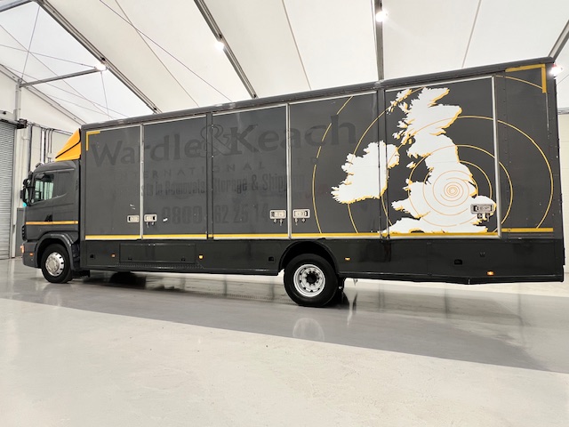 Scania R94 220 4×2 Sleeper Cab Box Van Manual