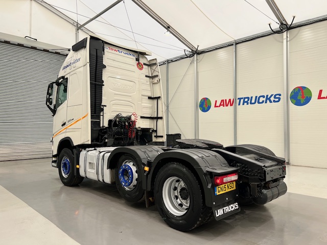 Volvo FH 500 6×2 Midlift Tractor Unit