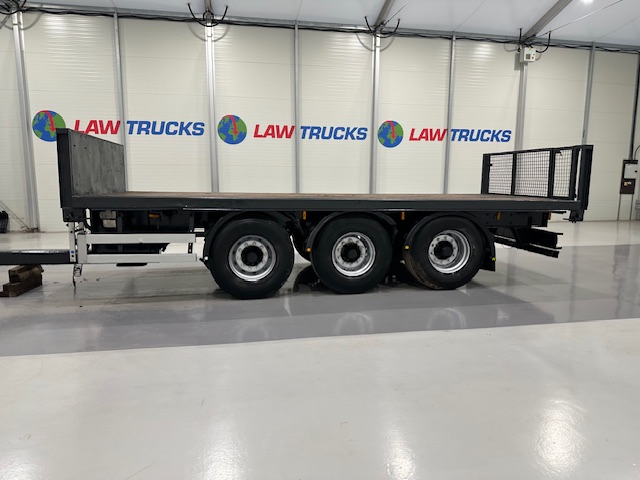 Montracon Tri Axle Flatbed Drawbar Trailer