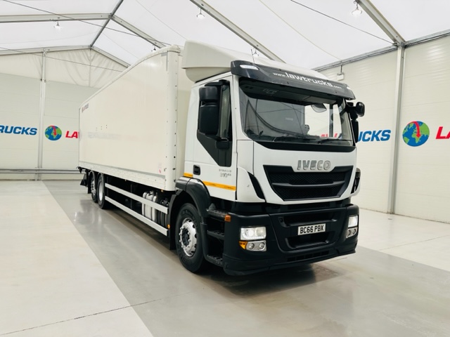 Iveco Stralis 310 Euro 6 6×2 Box Van