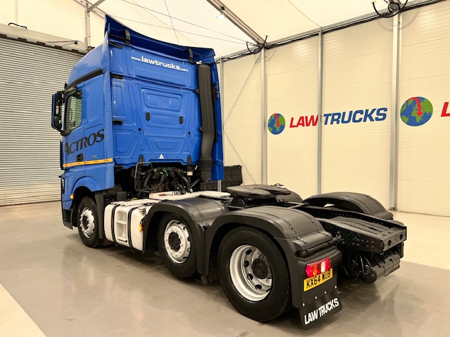 Mercedes Actros 2545 6×2 Midlift Tractor Unit