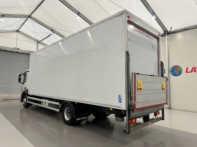 Mercedes Actros 1824 4×2 Sleeper Cab Box Van