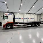 Volvo FM 330 6×2 Rear Lift Sleeper Cab Flatbed - thumbnail