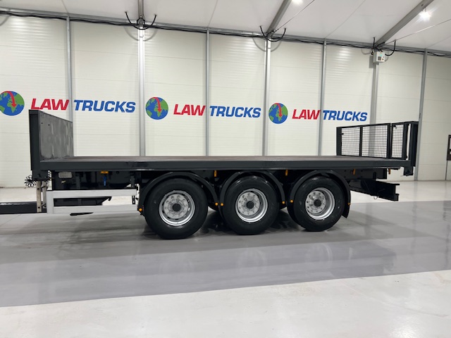 Montracon Tri Axle Flatbed Drawbar Trailer