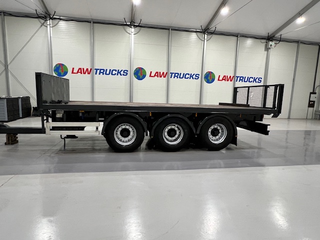 Montracon Tri Axle Flatbed Drawbar Trailer