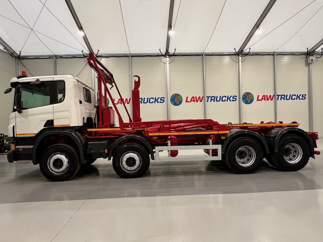 Scania P370 8×4 Rest Cab Hookloader Manual