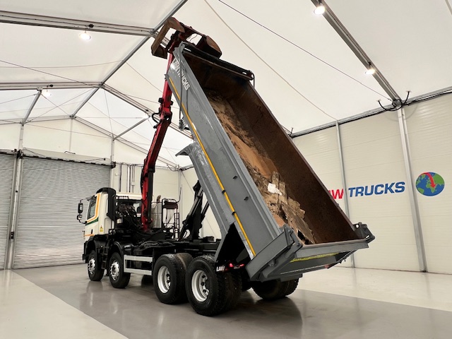 DAF CF 400 8×4 Day Cab Steel Tipper Grab