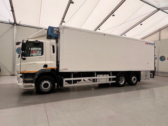 DAF CF 290 6×2 Rear Steer Fridge Box