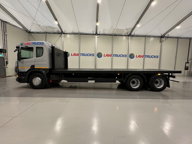 Scania P94 260 10 Tyre Sleeper Cab Flatbed