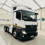 Mercedes Actros 2543 6×2 Midlift Tractor Unit - thumbnail