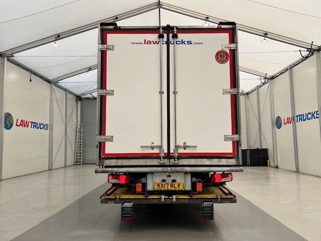 Scania P250 4×2 Sleeper Cab Fridge Box