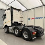 Volvo FH 460 Euro 5 6×2 Tractor Unit Safari Edition - thumbnail