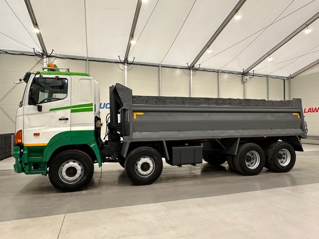 Hino 3241 700 8×4 Sleeper Cab Steel Tipper
