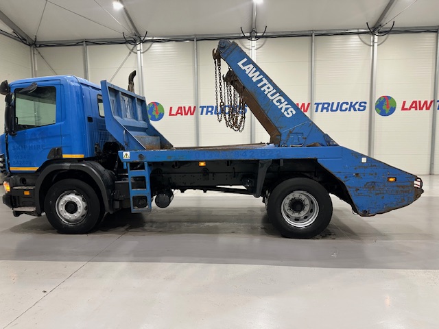 Scania P94 230 4×2 Day Cab Skip Loader