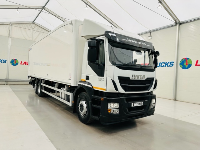 Iveco Stralis 310 AT 6×2 Fridge Box Van