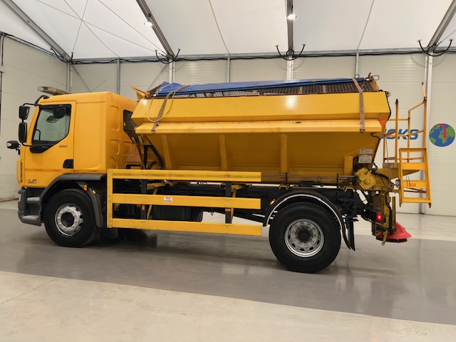 DAF LF 250 4×2 Sleeper Cab Gritter