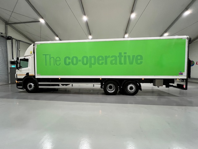 Scania P280 6×2 Rear Lift Day Cab Fridge Box Manual