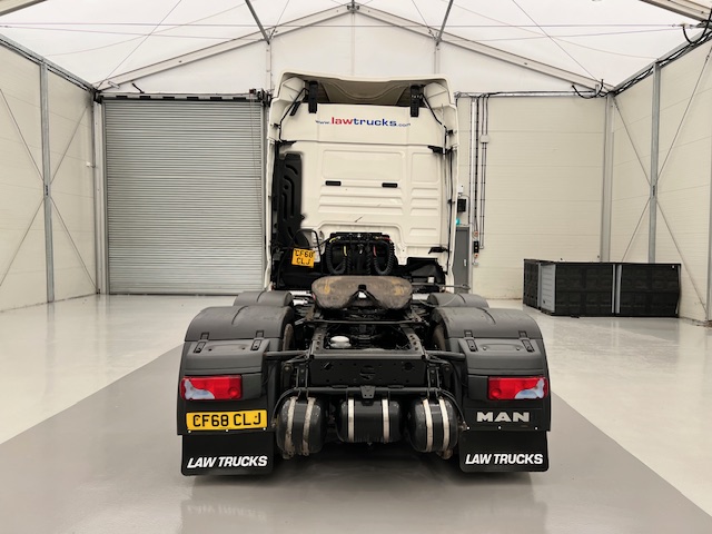 MAN TGX 26.500 6×2 Midlift Tractor Unit