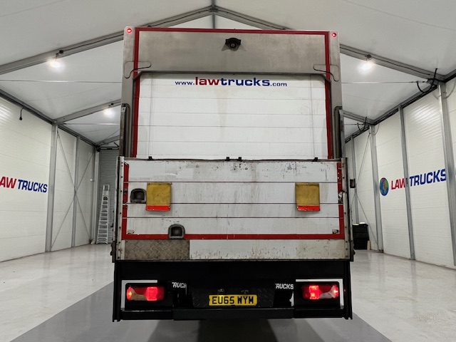 Scania P250 4×2 Rest Cab Fridge Box