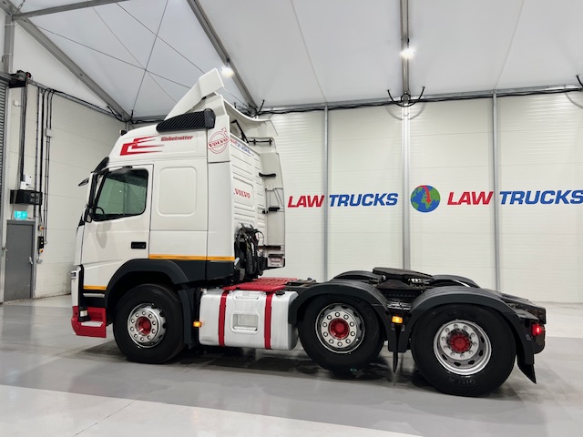 Volvo FM 450 6×2 Midlift Tractor Unit