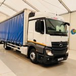Mercedes Actros 1830 Sleeper Cab Curtainsider - thumbnail