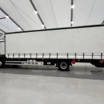 Mercedes Actros 1824 Day Cab Curtainsider - thumbnail