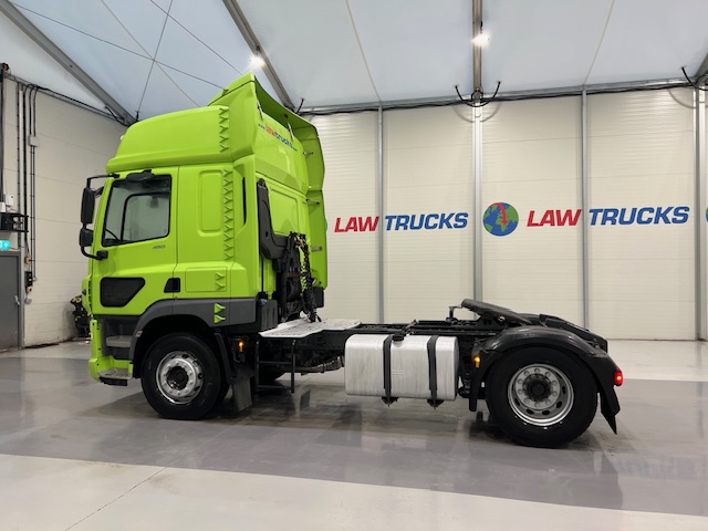 DAF CF 450 4×2 Sleeper Cab Tractor Unit