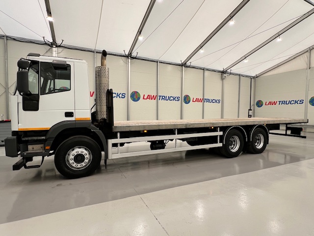 Seddon Atkinson Strato 385 6×4 Double Drive Flatbed