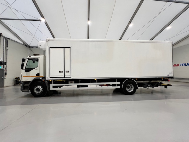 DAF LF 230 4×2 Day Cab Fridge Box