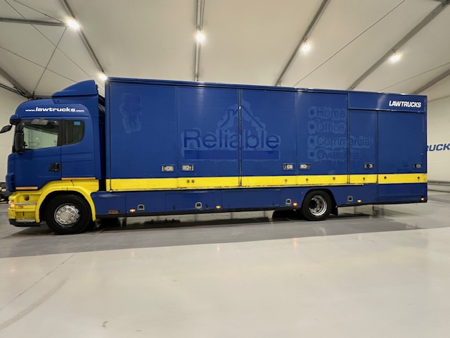 Scania R270 4×2 Sleeper Cab Box Van Manual