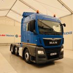 MAN TGX 26.420 6×2 Midlift Tractor Unit - thumbnail