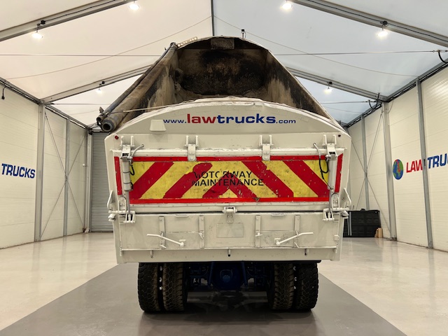 Scania P410 8×4 Rest Cab Tipper Manual
