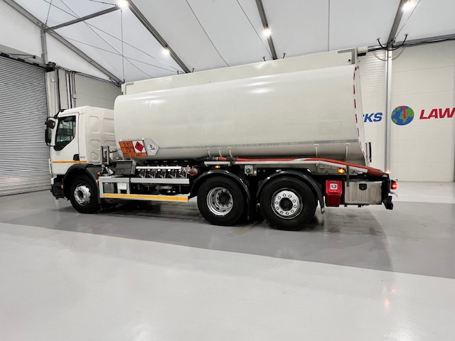 Volvo FE 300 6×2 20000 Litre Fuel Tanker