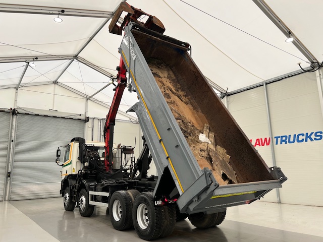 DAF CF 400 8×4 Day Cab Steel Tipper Grab