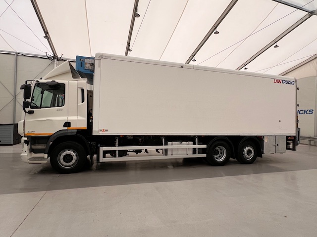 DAF CF 290 6×2 Rear Steer Fridge Box