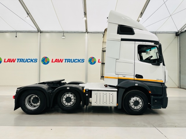 Mercedes Actros 2543 6×2 Midlift Tractor Unit