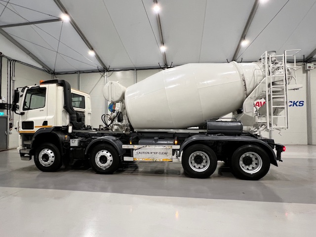 DAF CF 370 8×4 Rest Cab Concrete Mixer