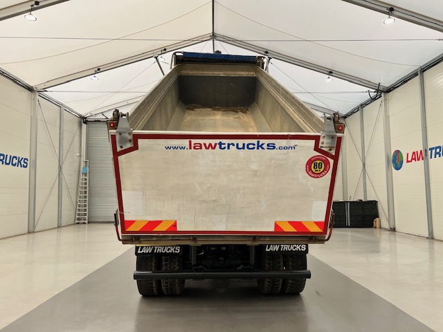 DAF CF 400 8×4 Day Cab Tipper