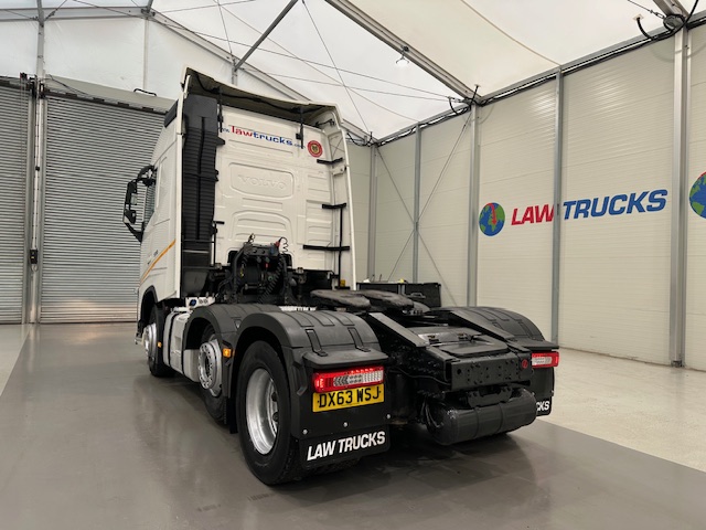Volvo FH 500 Euro 5 6×2 Midlift Tractor Unit