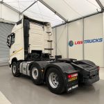 Volvo FH 460 Euro 5 6×2 Tractor Unit Safari Edition - thumbnail