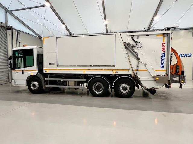 Mercedes Econic 2630 6×2 Refuse Bin Lorry