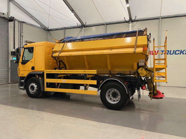 DAF LF 250 4×2 Sleeper Cab Gritter