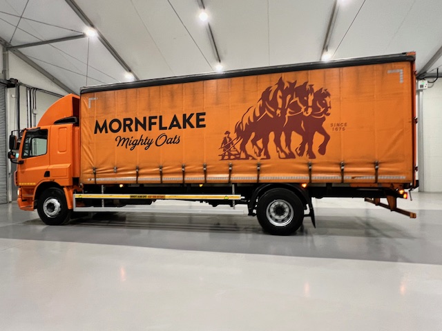 DAF CF65 220 Sleeper Cab Curtainsider