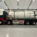 Scania R420 8×4 Highline Vacuum Tanker - thumbnail