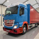 Mercedes Actros 2530 6×2 Sleeper Cab Curtainsider - thumbnail