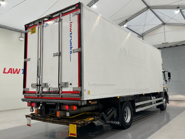 Mercedes Axor 1824 Day Cab Fridge Box