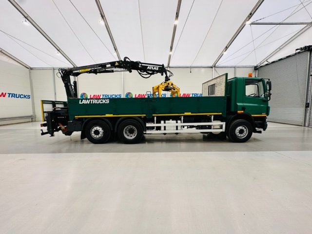 DAF CF75 310 Rear Lift Day Cab Dropside Brick Grab